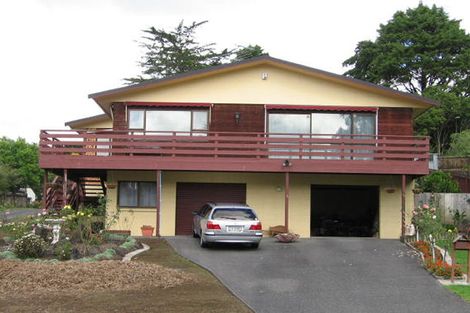 Photo of property in 75 Spence Road, Henderson, Auckland, 0612