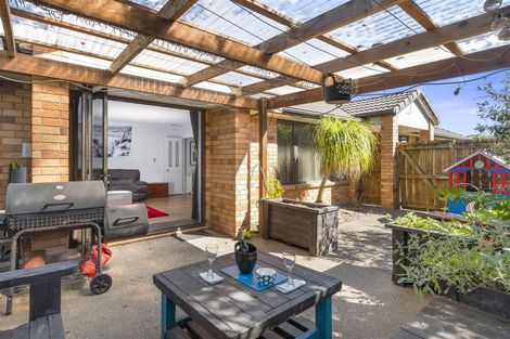 Photo of property in 80 Arabian Drive, Papamoa Beach, Papamoa, 3118