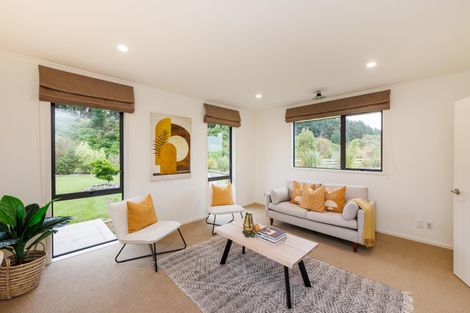 Photo of property in 71 County Heights Drive, Aokautere, Palmerston North, 4471