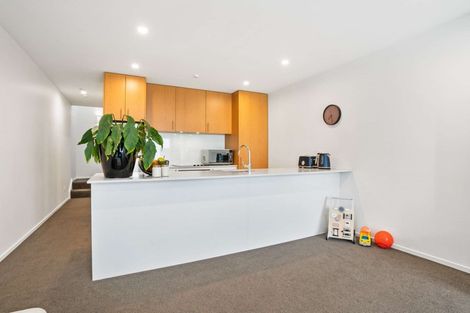 Photo of property in 8/69 Suva Street, Upper Riccarton, Christchurch, 8041