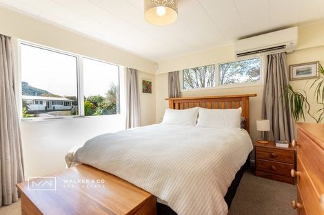 Photo of property in 40 Larchmont Grove, Totara Park, Upper Hutt, 5018