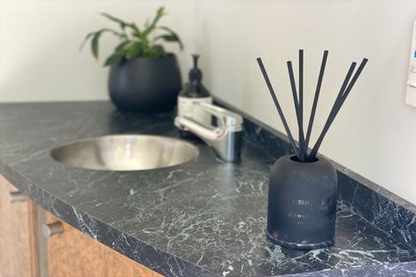 Photo of property in 80 Tio Tio Road, Seatoun, Wellington, 6022