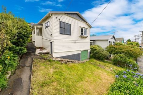 Photo of property in 34 Bernard Street, Kenmure, Dunedin, 9011