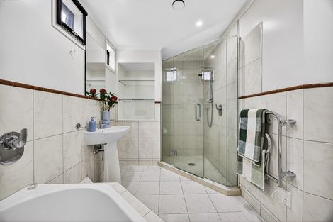 Photo of property in 64 Seacrest Drive, West Harbour, Auckland, 0618