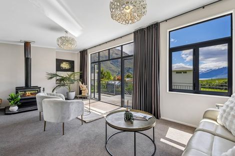 Photo of property in 17 Kent Street, Kingston, Athol, 9793