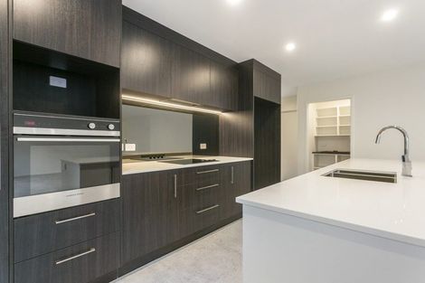 Photo of property in 3 Maraeariki Avenue, Orewa, 0931