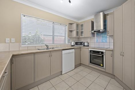 Photo of property in 56a Aquarius Drive, Kawaha Point, Rotorua, 3010