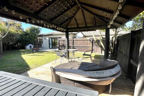 Photo of property in 18 Sarah Place, Papamoa Beach, Papamoa, 3118