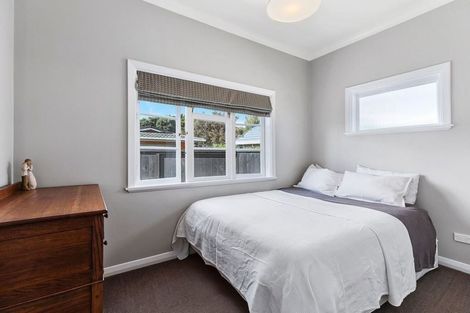 Photo of property in 62 Oxford Street, Tawa, Wellington, 5028