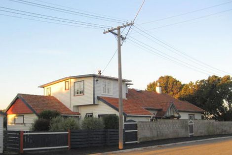 Photo of property in 2 Tweed Street, South Hill, Oamaru, 9400