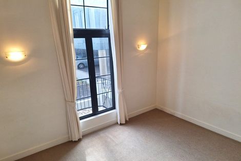 Photo of property in Dakota Buildings, 2d/5 Cheshire Street, Parnell, Auckland, 1052