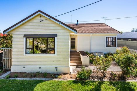 Photo of property in 2 Eltham Road, Blenheim, 7201