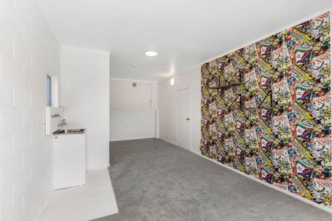 Photo of property in 9 Keldale Place, Forrest Hill, Auckland, 0620