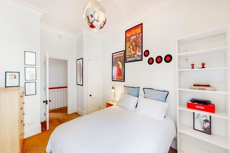 Photo of property in 37 Grove Road, Kelburn, Wellington, 6012