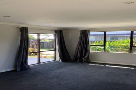 Photo of property in 26 Heathglen Avenue, Parklands, Christchurch, 8083