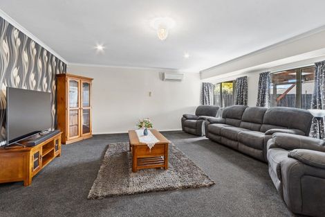 Photo of property in 57 Broadhaven Avenue, Parklands, Christchurch, 8083