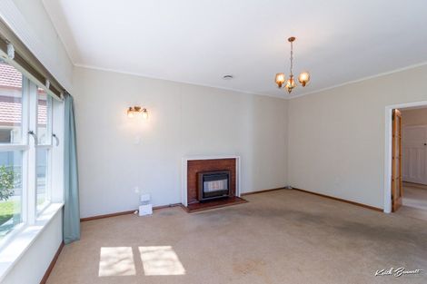 Photo of property in 38 Norton Park Avenue, Fairfield, Lower Hutt, 5011