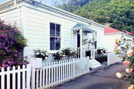 Photo of property in 9 Calgarry Avenue, Thorndon, Wellington, 6011