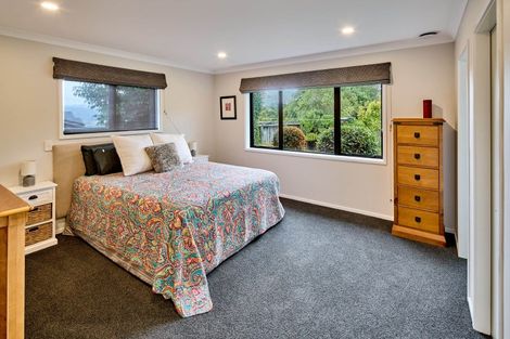 Photo of property in 116 Kirton Drive, Riverstone Terraces, Upper Hutt, 5018