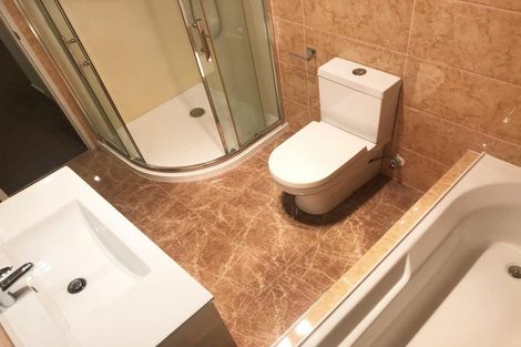 Photo of property in 386 Ormiston Road, Flat Bush, Auckland, 2019