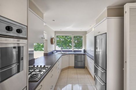 Photo of property in Highwic, 18/32 Hobson Street, Thorndon, Wellington, 6011