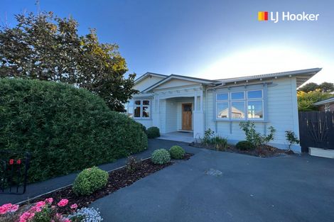 Photo of property in 64 Royal Crescent, Saint Kilda, Dunedin, 9012