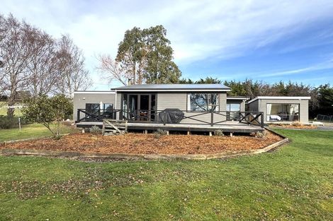 Photo of property in 51 Allan Street, Waiwera South, Clinton, 9584