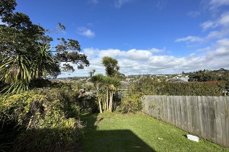 Photo of property in 158 Carlisle Road, Northcross, Auckland, 0632