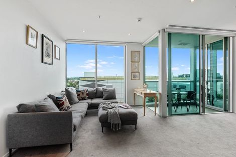 Photo of property in Sentinel Apartments, 505/3 Northcroft Street, Takapuna, Auckland, 0622