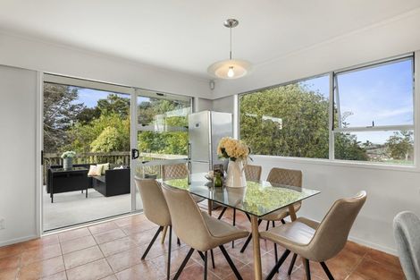 Photo of property in 101 Fairview Avenue, Fairview Heights, Auckland, 0632