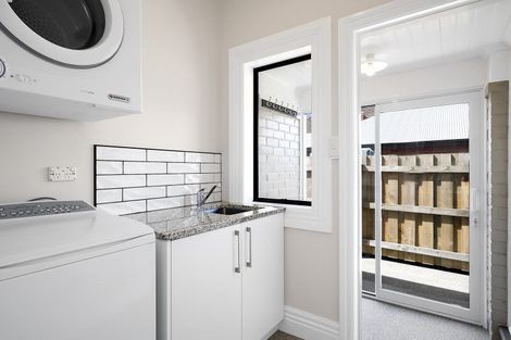 Photo of property in 146 Melbourne Street, South Dunedin, Dunedin, 9012