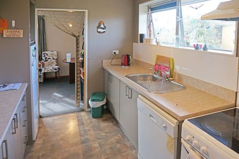 Photo of property in 28 Newbie Place, Heidelberg, Invercargill, 9812