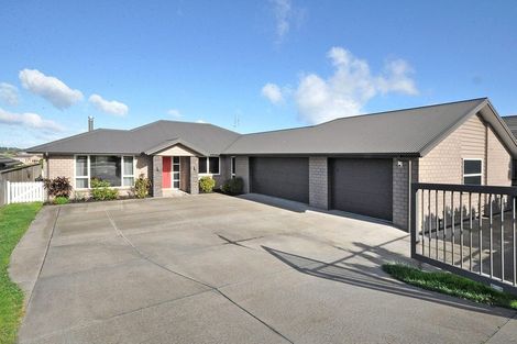 Photo of property in 14 Twomey Drive, Pukekohe, 2120