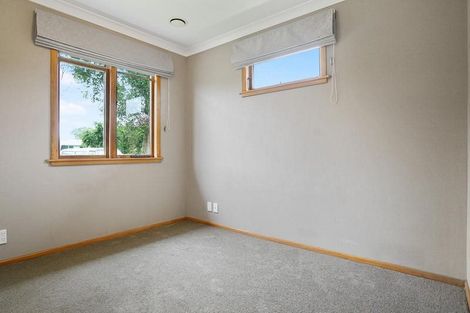 Photo of property in 307 Shakespeare Street, Leamington, Cambridge, 3432