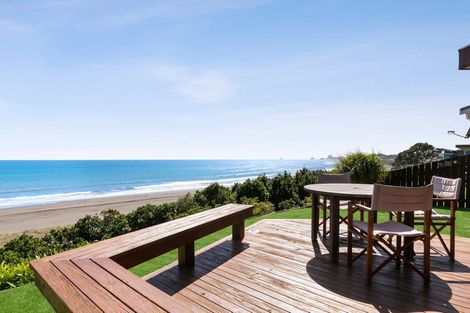 Photo of property in 31 Jans Terrace, Oakura, 4314