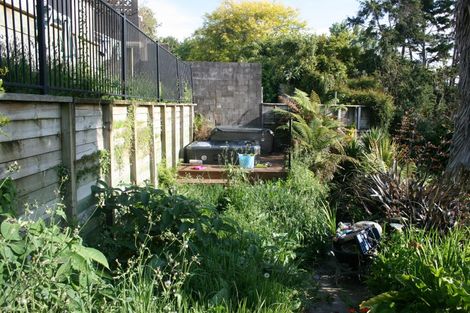 Photo of property in 24b Walsh Road, Westown, New Plymouth, 4310