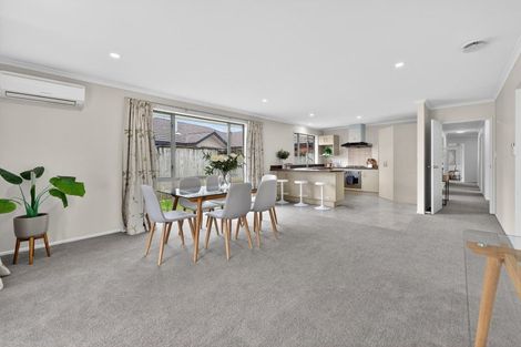 Photo of property in 42 Brooklyn Heights Drive, Kelvin Grove, Palmerston North, 4414