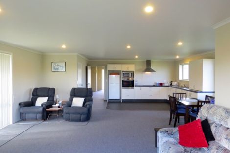 Photo of property in 100 Greenhills Drive, Coromandel, 3506