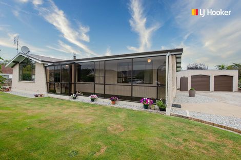 Photo of property in 16 Wickliffe Street, Mosgiel, 9024