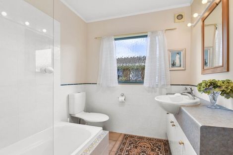 Photo of property in 1/6 Ngataringa Road, Devonport, Auckland, 0624