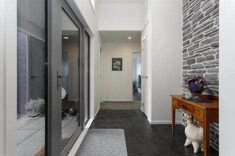 Photo of property in 50 Montgomery Crescent, Kinloch, Taupo, 3377