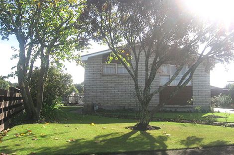 Photo of property in 36 Kimberley Grove, Westbrook, Palmerston North, 4412
