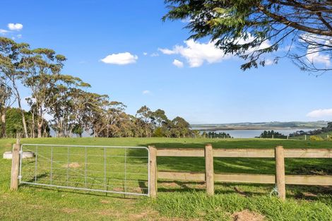 Photo of property in 137 Shelly Beach Road, Shelly Beach, Helensville, 0874