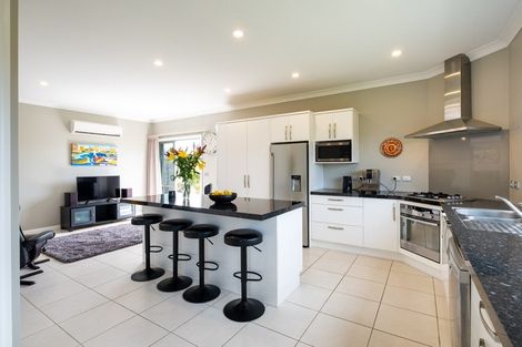 Photo of property in 1 Hunter Drive, Awatoto, Napier, 4110
