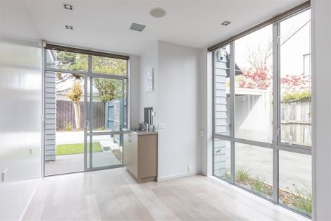 Photo of property in 8a Rotherham Street, Riccarton, Christchurch, 8041