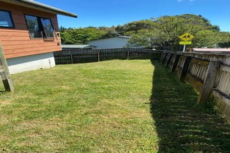 Photo of property in 19a Omapere Street, Whitby, Porirua, 5024