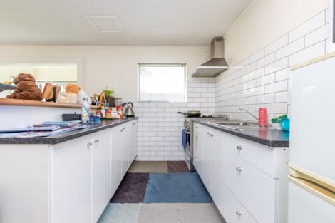 Photo of property in 15 Luke Street, Otahuhu, Auckland, 1062