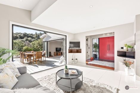 Photo of property in 67 Mount Marua Way, Timberlea, Upper Hutt, 5018