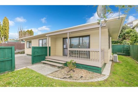 Photo of property in 432a Kahikatea Drive, Dinsdale, Hamilton, 3204