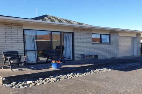 Photo of property in 5c Rossiter Avenue, Waiuku, 2123